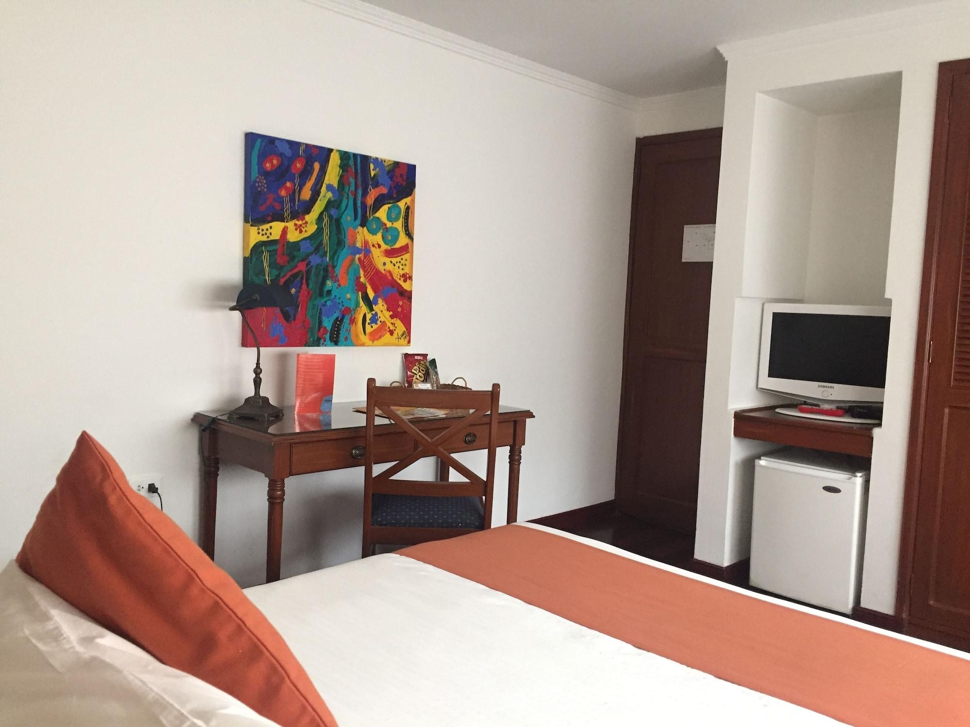Hotel Emaus Bogotá Kültér fotó